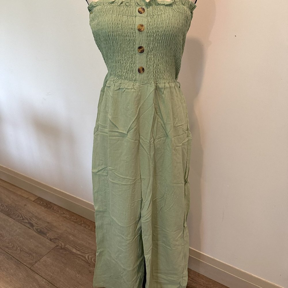⭐ Green Strapless Jumpsuit - Picture 9 of 9